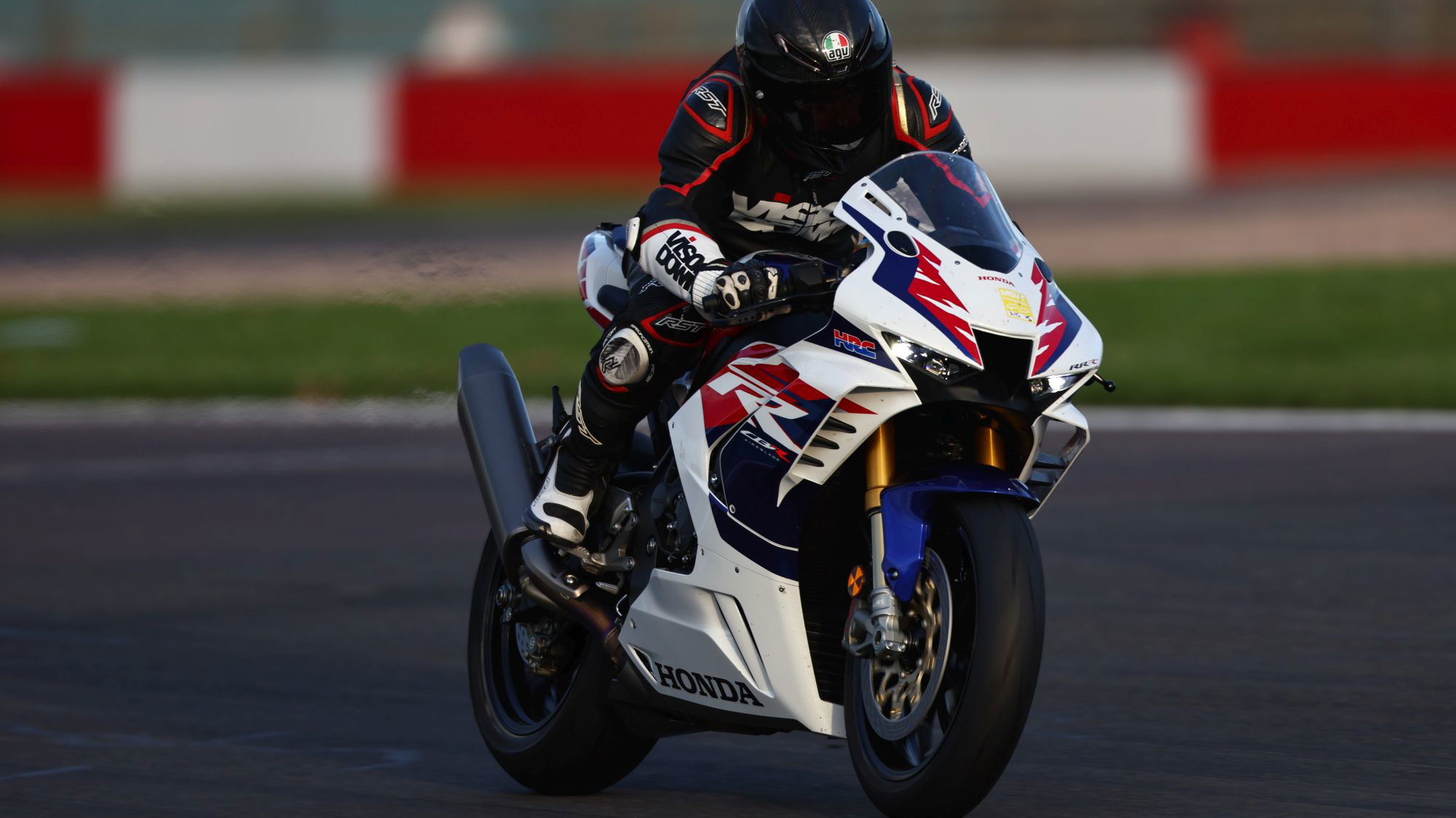 2022-Honda-CBR1000RR-R-SP on track at Donington