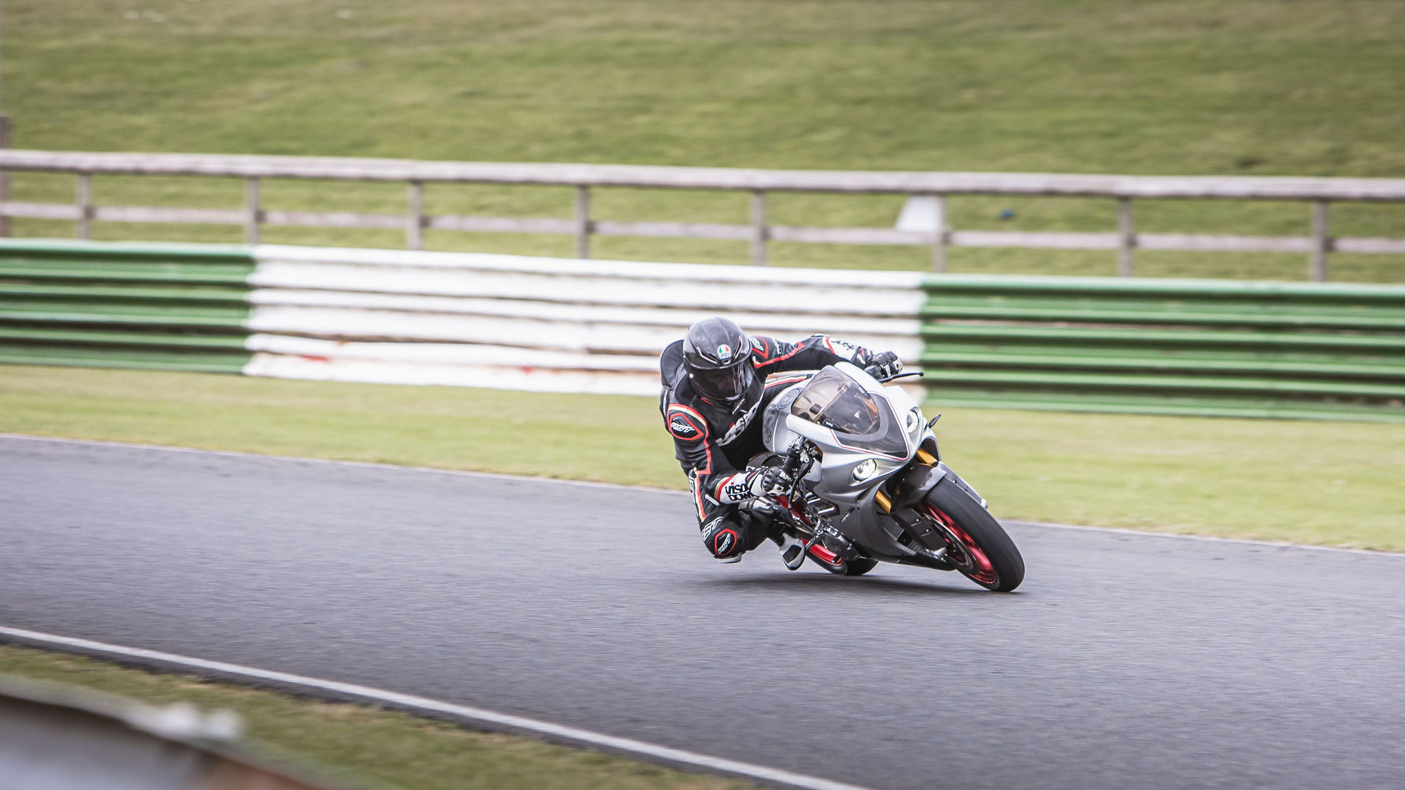 Norton's new V4SV cornering on track at Mallory Park